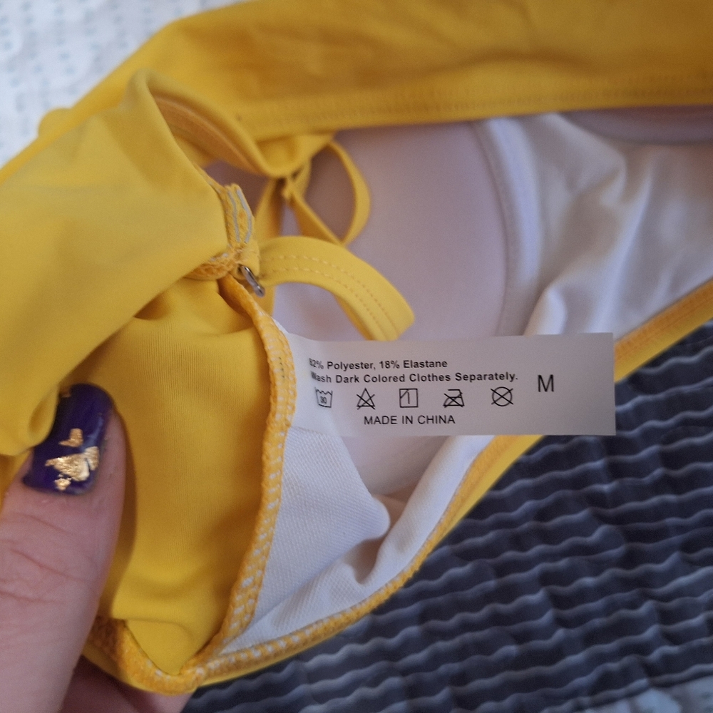Bathing suit top - Picture 3 of 3